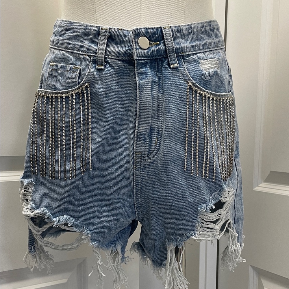 BNWT 🆕 Distressed Denim Shorts with Rhinestone Fringe